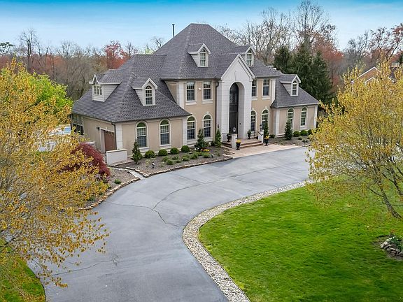 2nd image of 2149 Conley Dr