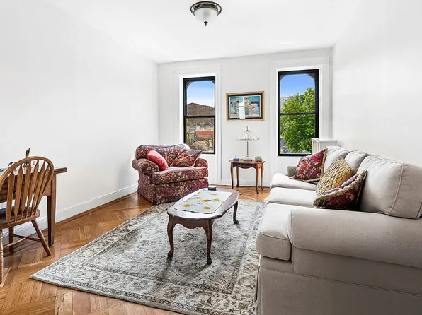 320 8th Ave APT 4A, Brooklyn, NY 11215