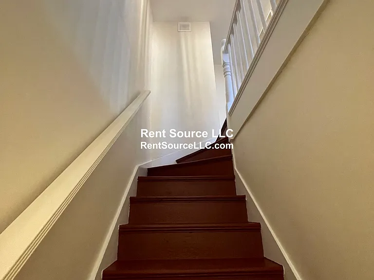 34 Wyatt St — Photo 29