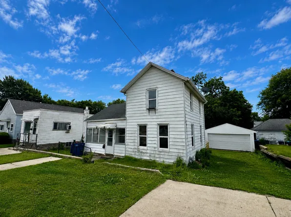 1422-1426 5th St, La Salle, IL 61301