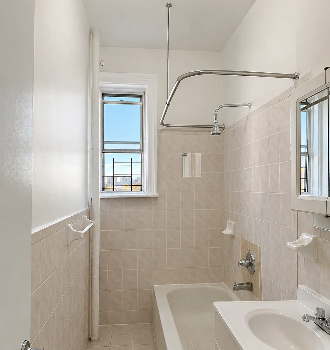 1360 Ocean Avenue — Photo 4