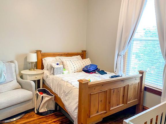 2nd image of 2049 N Kimball Ave #3