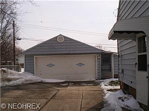 5th image of 30436 Fern Dr