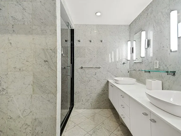 133 2nd Ave #2 — Photo 9