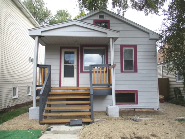 10649 S Sawyer Ave, Chicago, IL 60655