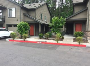 9332 SW Mandamus Ct, Portland, OR 97223