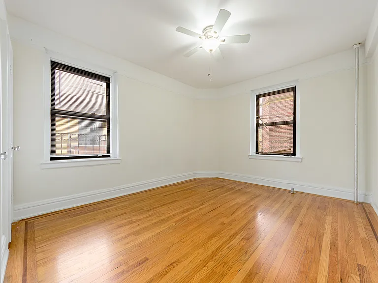 25-90 35th St #1L — Photo 7
