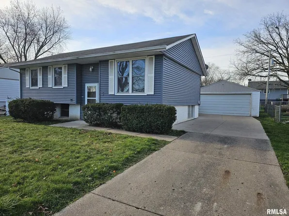 3421 W 29th St, Davenport, IA 52804