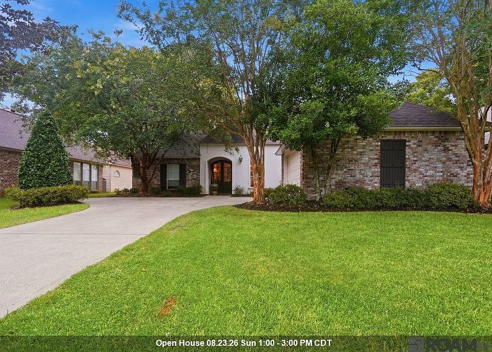 1st image of 621 Highland Knoll Ct