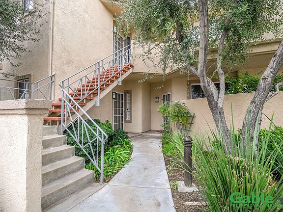5th image of 23609 Del Monte Dr Unit 298