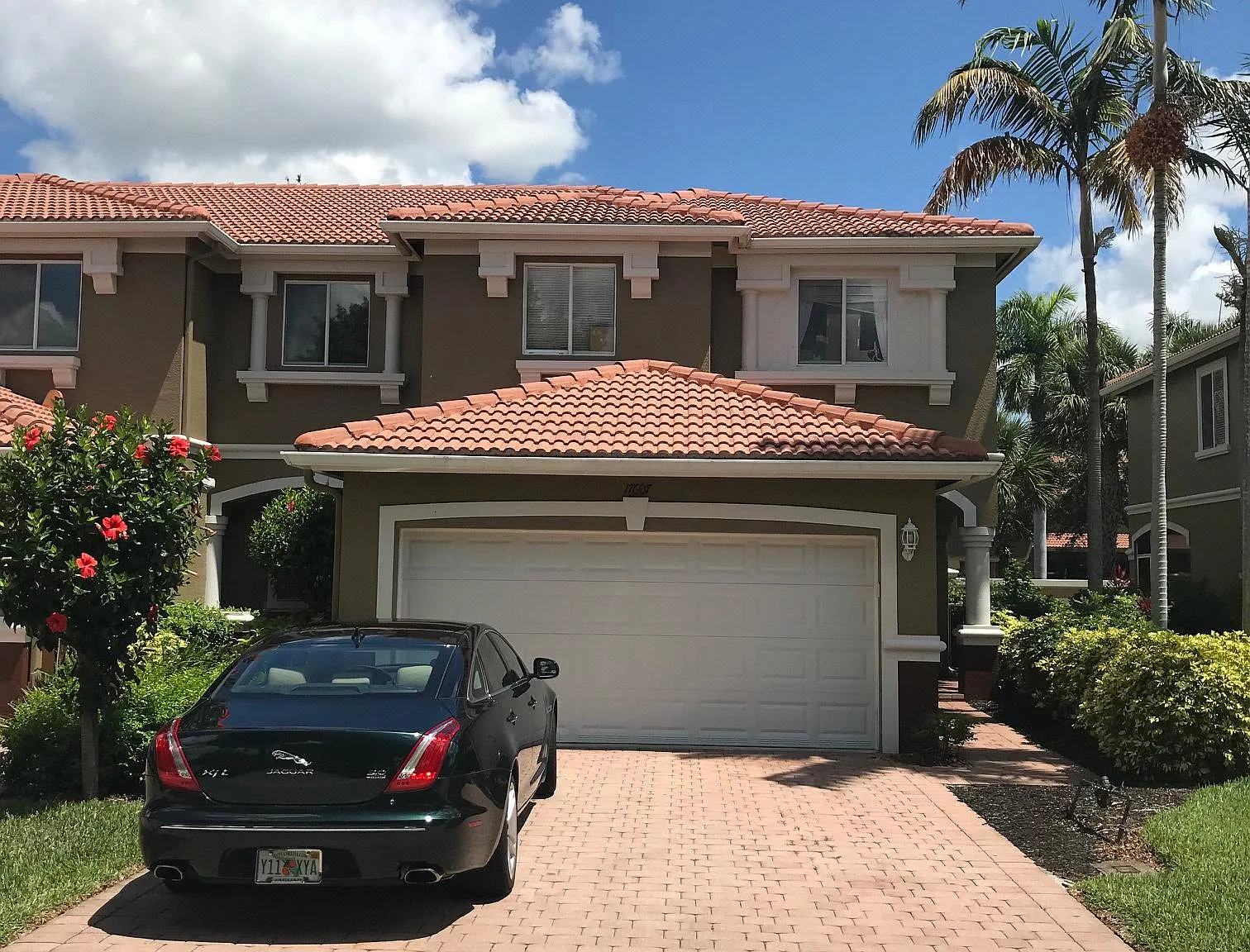 17607 Brickstone Loop — Photo 1