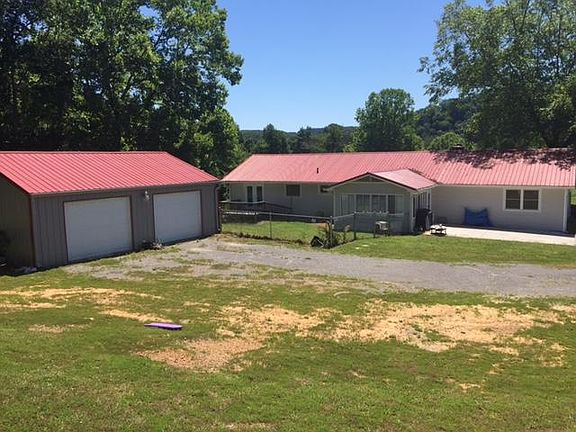 5th image of 1915 E Bullrun Valley Dr