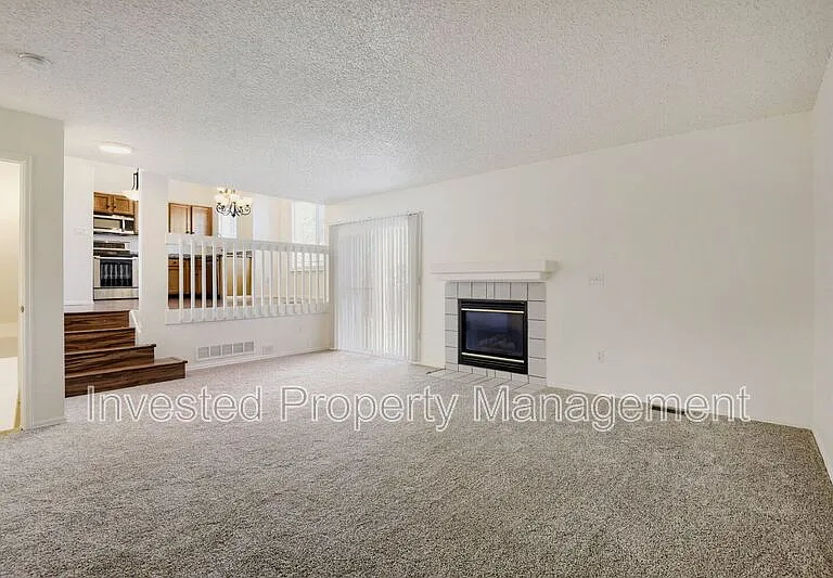 19107 E Bellewood Dr — Photo 6
