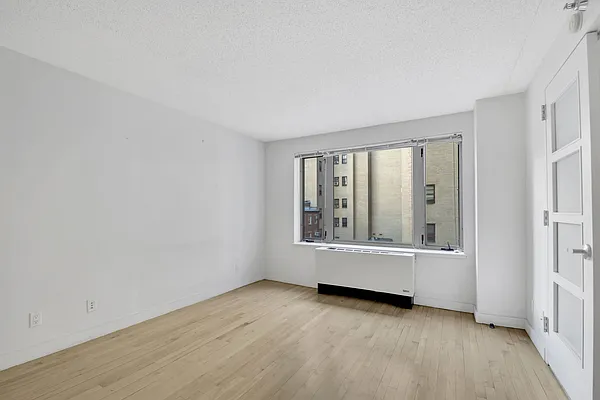 Rented by Corcoran | media 6