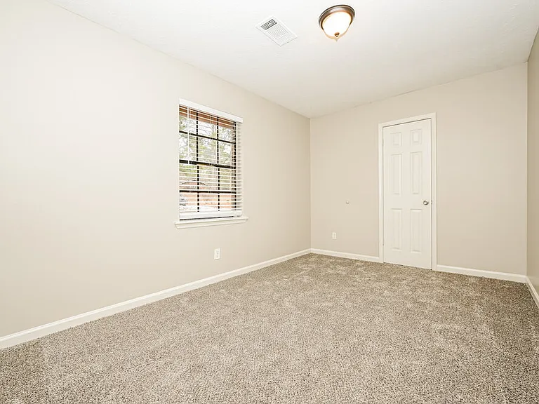 107 Fairview Pl — Photo 12
