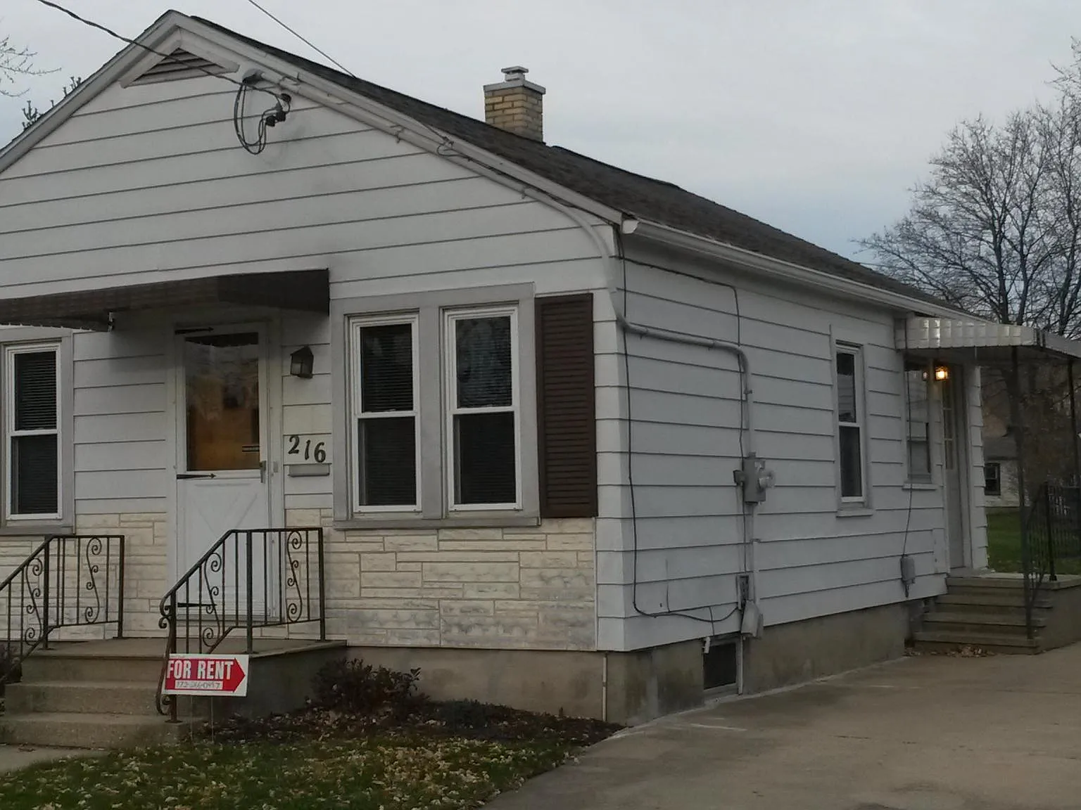 2 bed, 1000 sqft, $1,695 — Photo 2