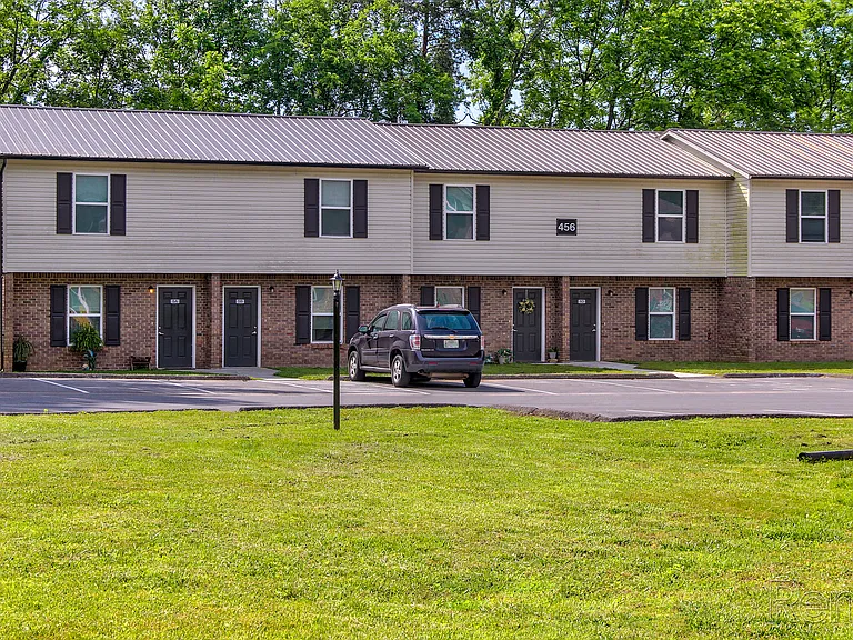 Hidden Valley Apartments — Photo 3