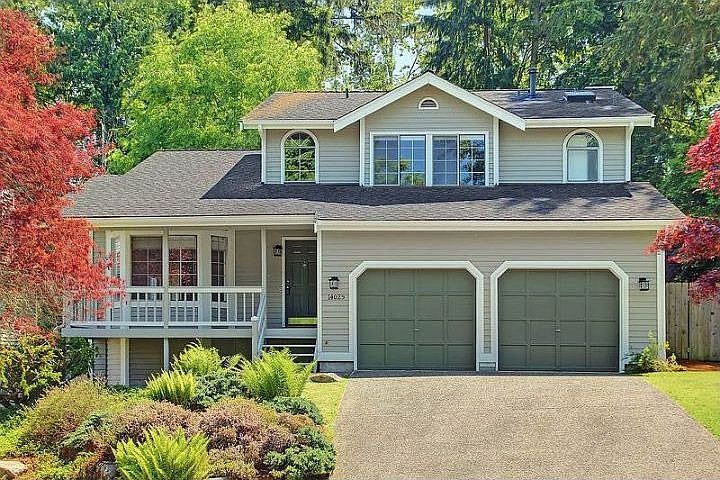 Lovely updated and maintained home located on low traffic, dead end street.