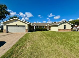1081 Saint Matthew Ave #1081, O'Fallon, MO 63366