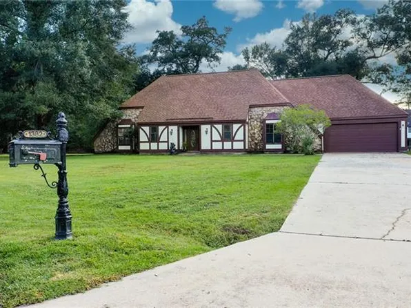 1382 Bristol Ct, Slidell, LA 70460