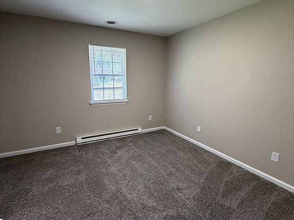 2nd image of 304 Elizabeth St
