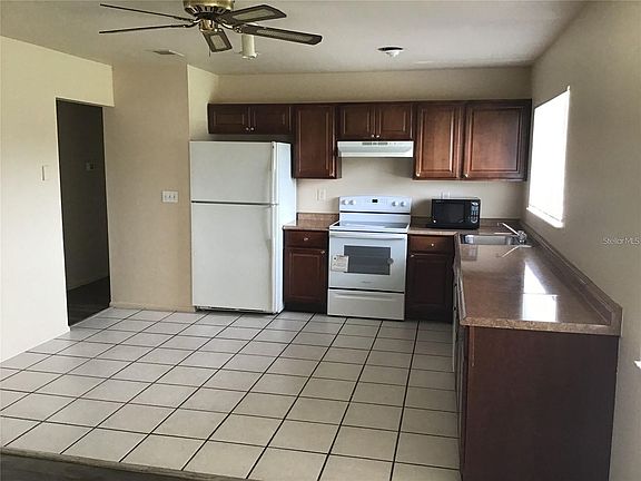 3rd image of 7104 Gama Ct