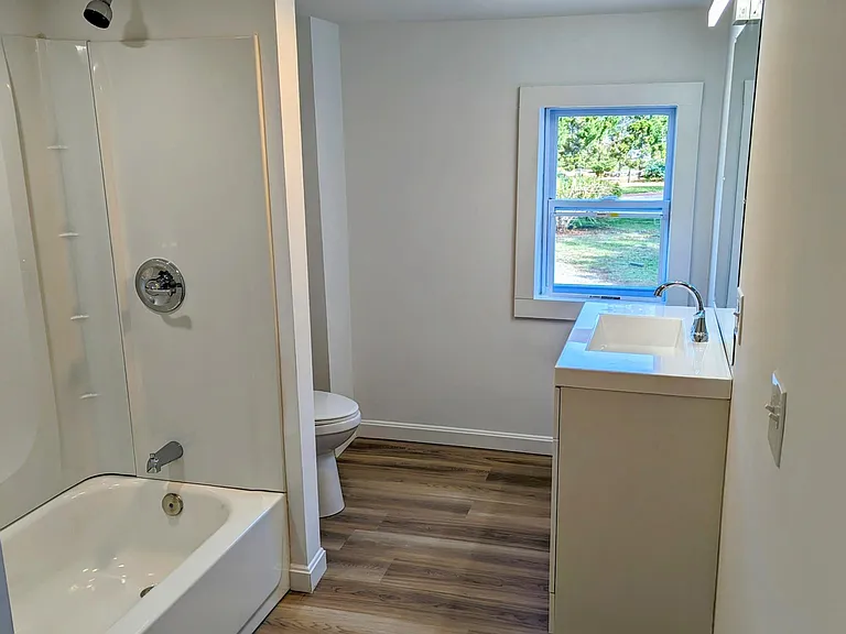 47 Exeter Rd #B — Photo 14