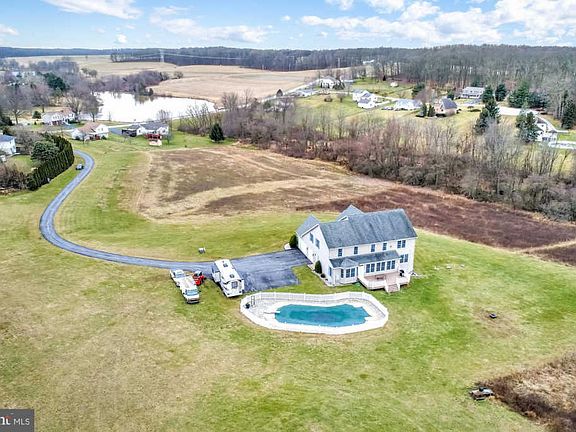 2nd image of 55 Briarwood Blvd