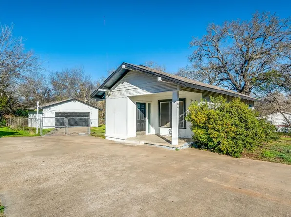 309 N Dubellette St, Weatherford, TX 76086