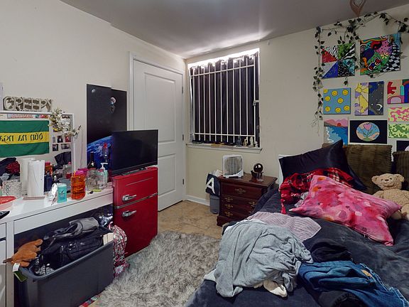2nd image of 1839 Willington St #1