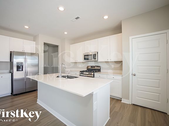4th image of 2285 Bingham Pl