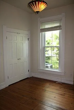 612 N Walnut St — Photo 7