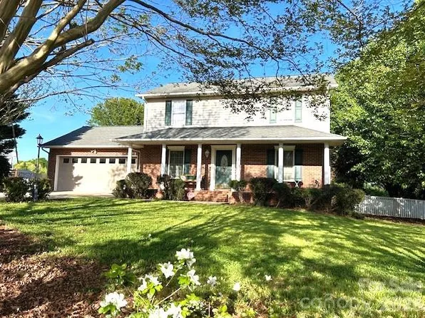 3770 Church Hill Ln, Maiden, NC 28650