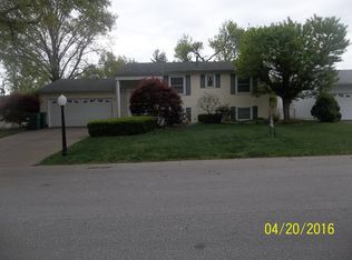 362 Pralle Ct, Saint Charles, MO 63303
