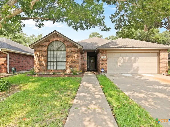 309 Spur Dr, Victoria, TX 77904