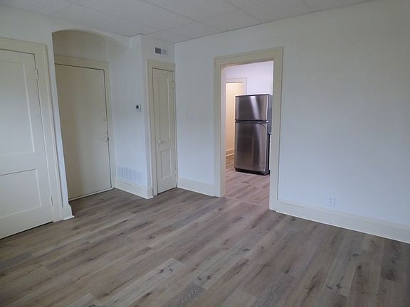 2nd image of 13705 Madison Ave APT 3