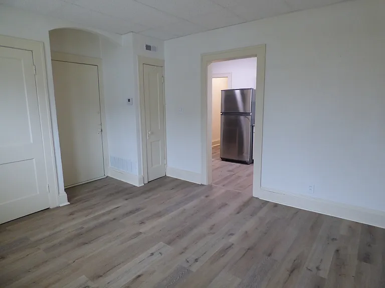 13705 Madison Ave #3 — Photo 2