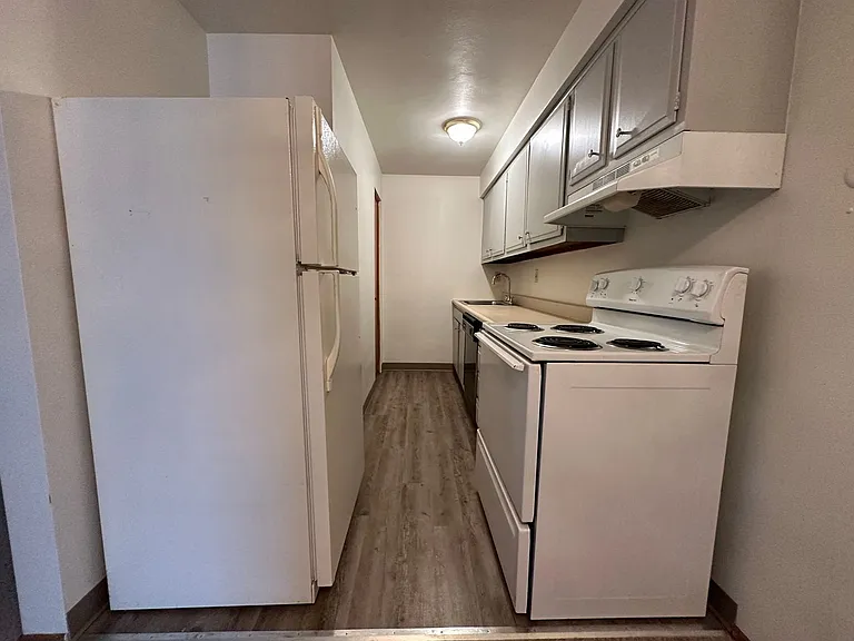 511 Freeport Rd — Photo 17