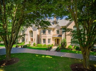 10010 High Hill Pl, Great Falls, VA 22066