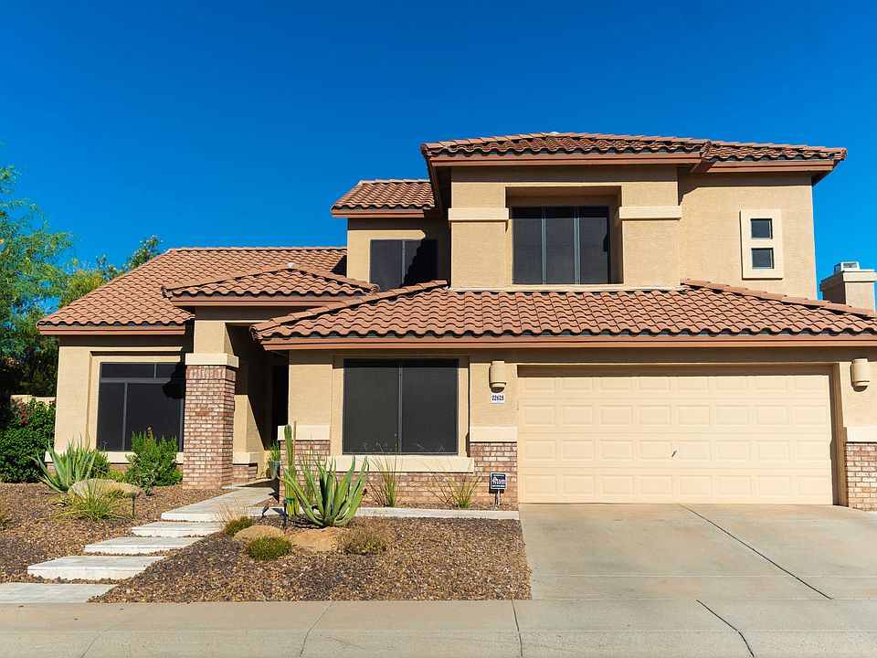 1st image of 22628 N 42nd Pl
