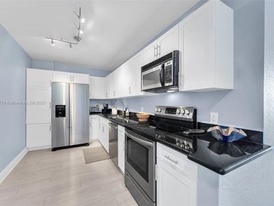 401 69th St APT 1606, Miami Beach, FL, 33141