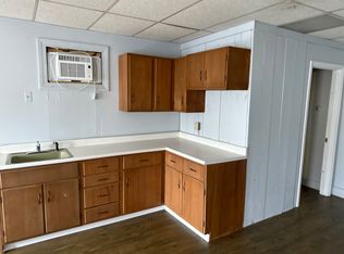 20 S Main St #1, Putnam, CT 06260