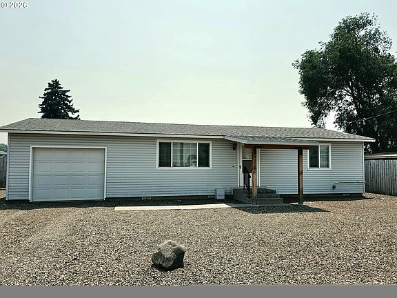 2nd image of 3125 E St