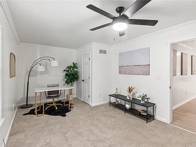 6720 Stoneleigh Way #9 — Photo 6