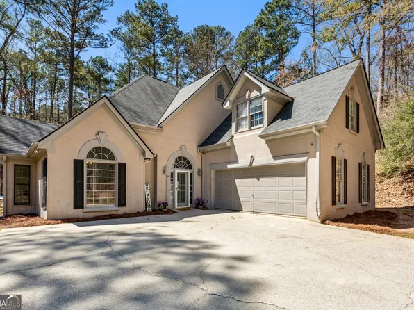 5163 Holly Springs Dr, Douglasville, GA 30135