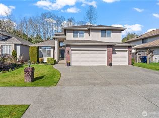 518 SW 352nd St, Federal Way, WA 98023