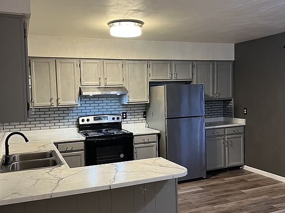5th image of 1316 Parkway Ct