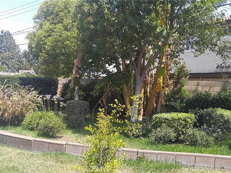 201 E Locust Ave — Photo 19