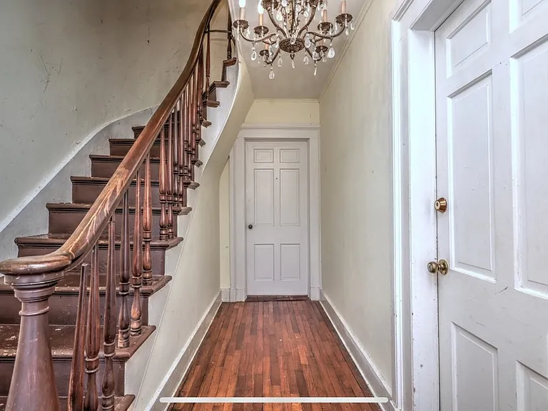 21 Sperry Rd #4 — Photo 3