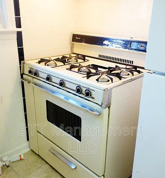 8203 Garland Ave #4 — Photo 29